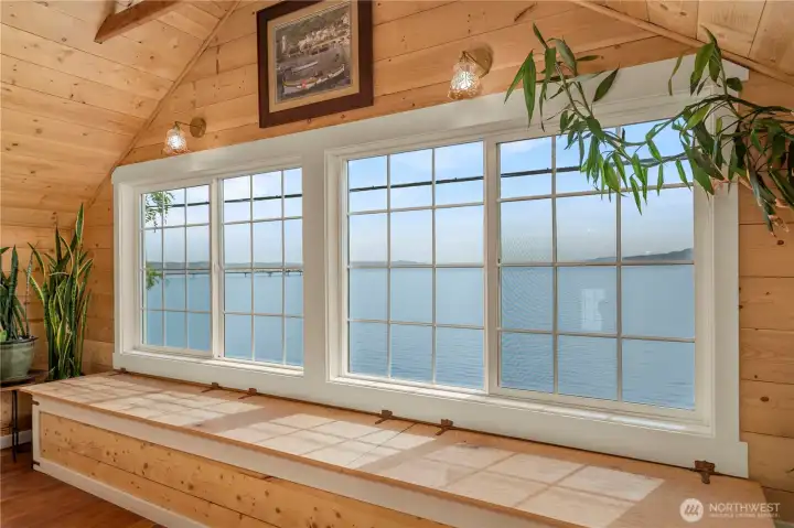 Wake up to soothing water views just outside your window.