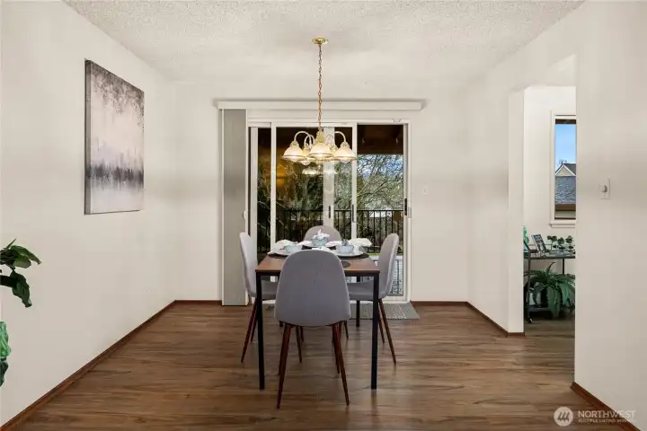 Spacious dining room with convenient access to the backyard—perfect for indoor/outdoor entertaining.