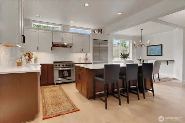 Look no further for modern style an elegance in this gorgeous layout.