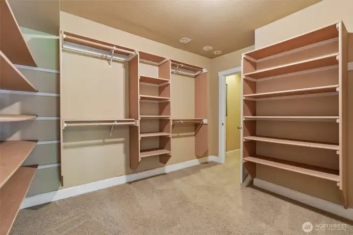 Oversize WIC, W2W carpet, additional utility room and additional under stairs storage, 2nd H2O tank