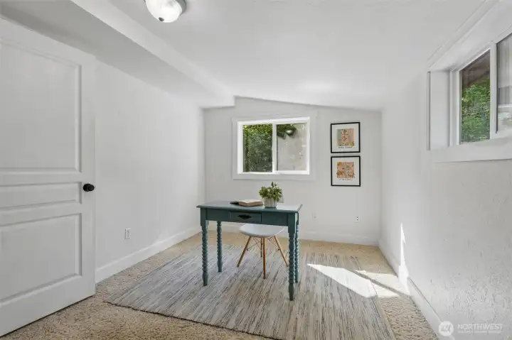 4th bedroom or flex space, office yoga, W2W carpet, closet