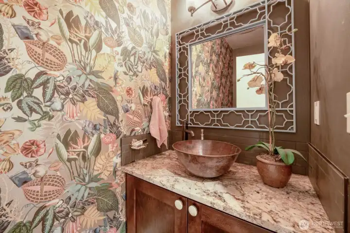 The gorgeous powder bath.