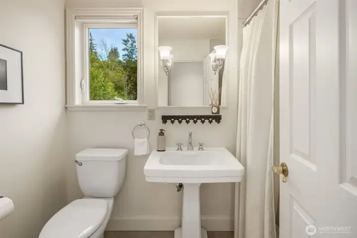 Full bathroom