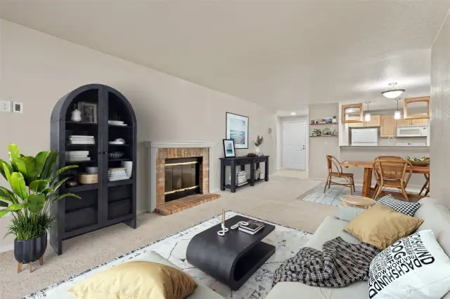 Warm and inviting Living Room with Fireplace