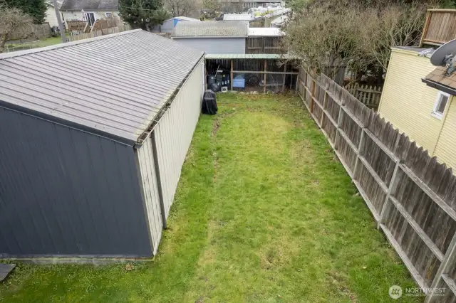 Chicken coop/ fenced dog run