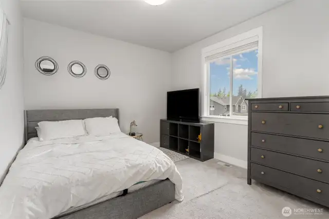 Spacious Bedrm #2 - Lrg windows + 10' ceilings