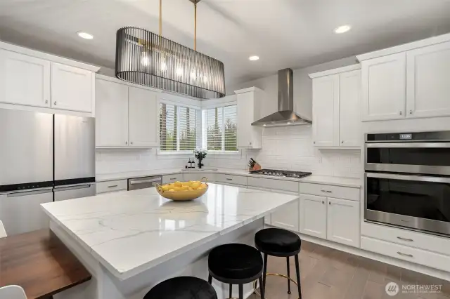Chef-Style Kitchen + Islands w/ quartz countertops