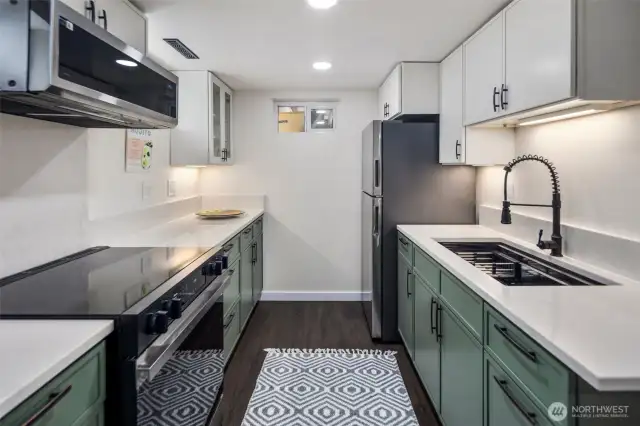 Downstairs 2nd kitchen