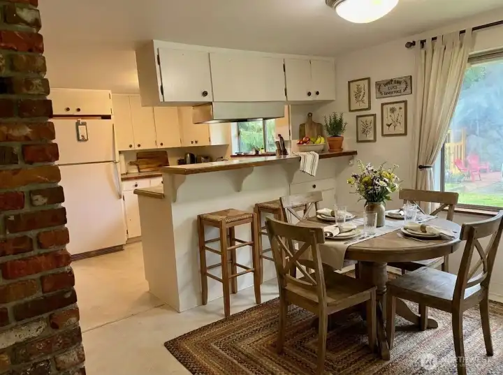 Kitchen Virtually Staged