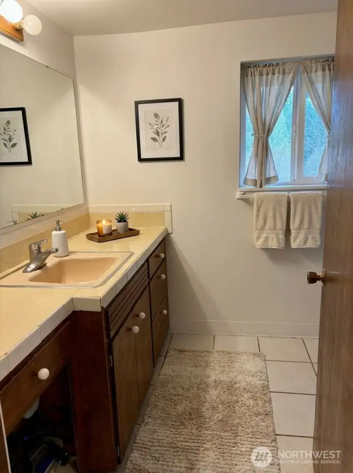 Bathroom Virtually Staged