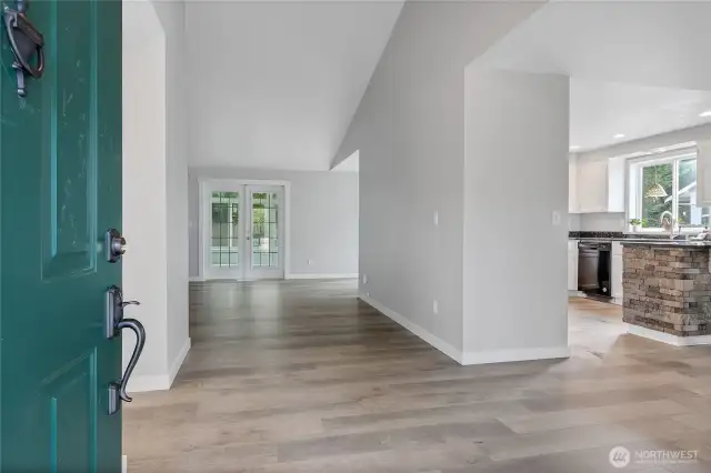 Open concept vaulted great room ceiling.