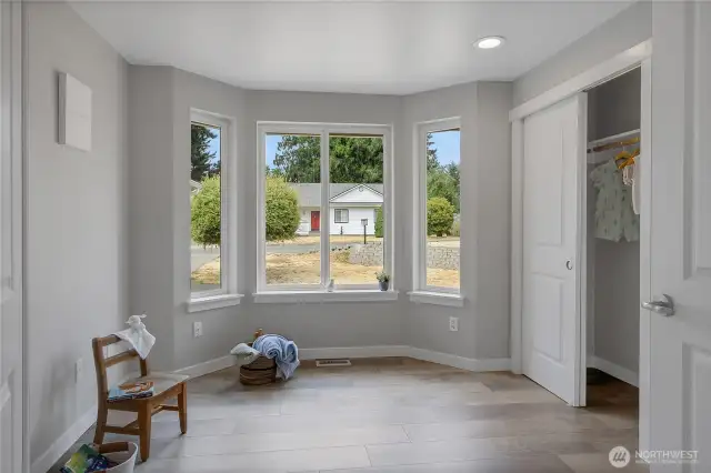 Bedroom 2 w/dbl doors