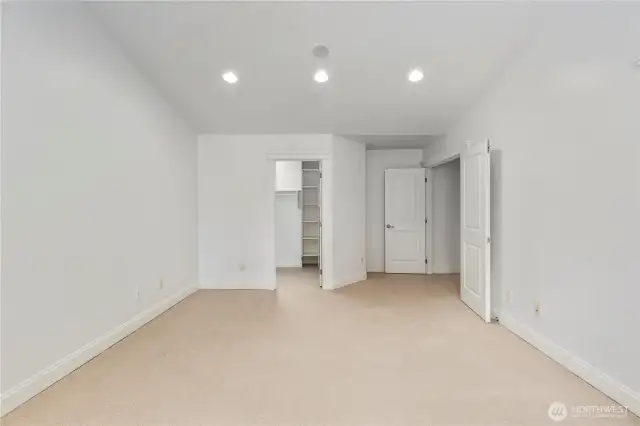 Spacious Primary BR