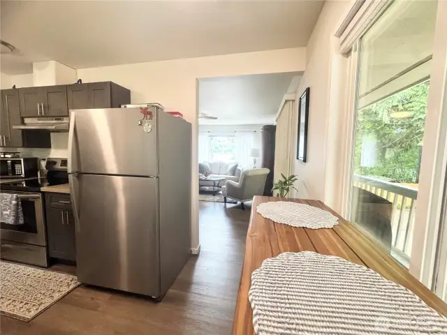 Such a well-appointed home, showcasing elegant design and thoughtful amenities for comfortable, stylish living.