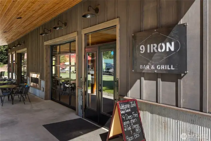 Nine Iron Bar and Grill