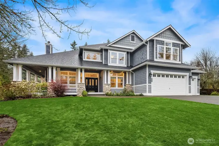 Brand new roof and exterior paint.