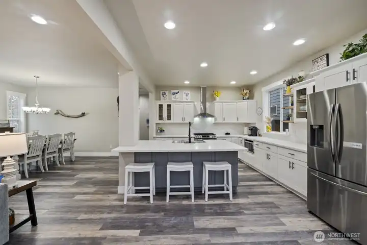 Bright and open living area!