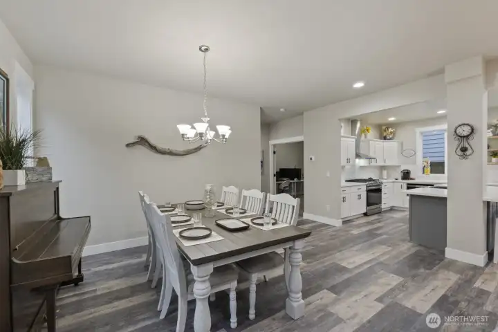 Dining Room, Kitchen and Den!