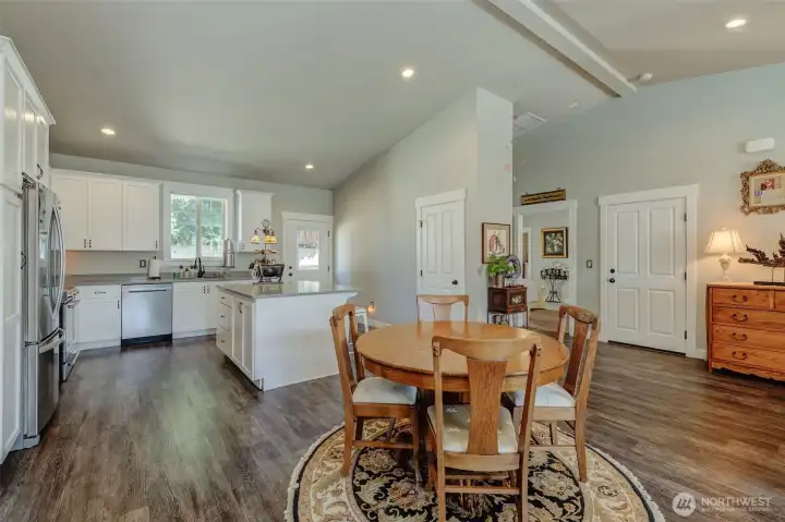 Eating and kitchen area