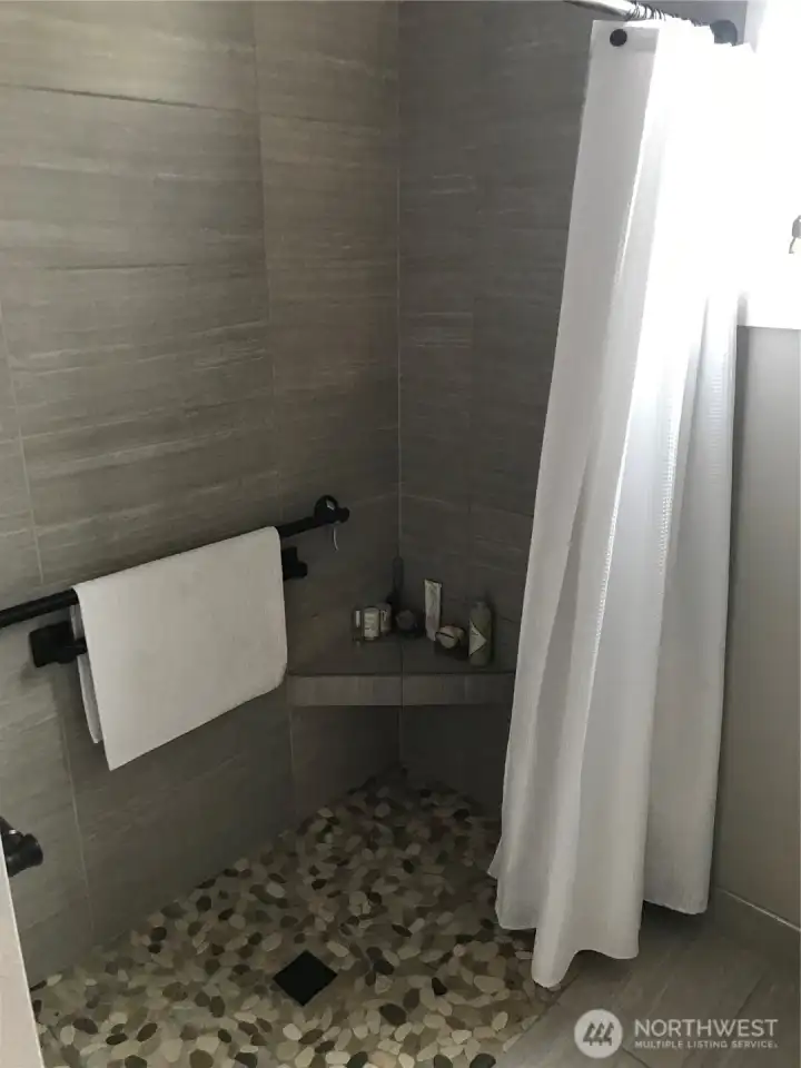 Wheelchair access with ease