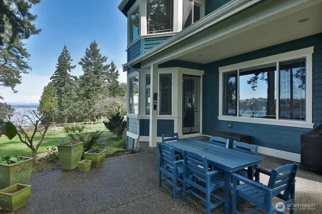 Dining patio connects to the dining room and kitchen