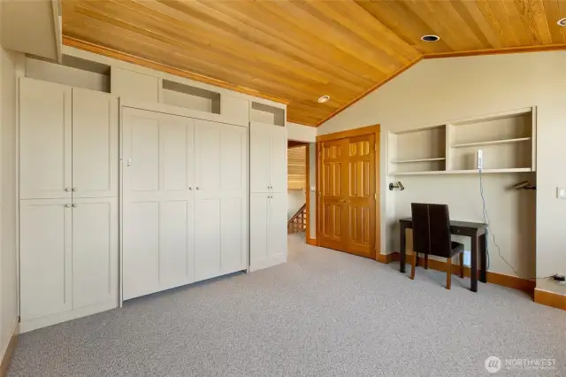 Guest Suite