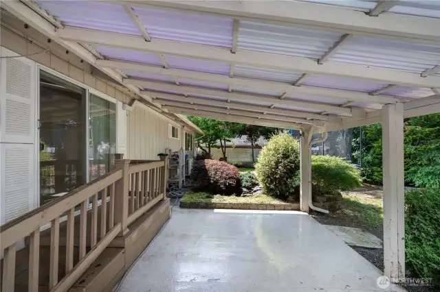 Huge Covered Back Patio