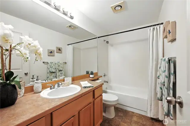 Full Bathroom