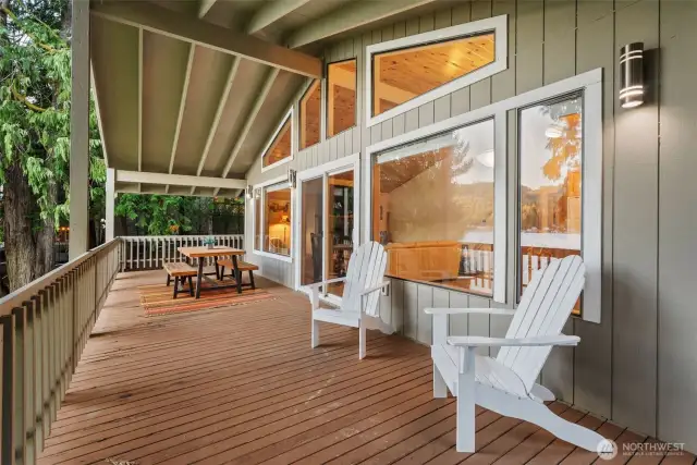 Plenty of space on deck.