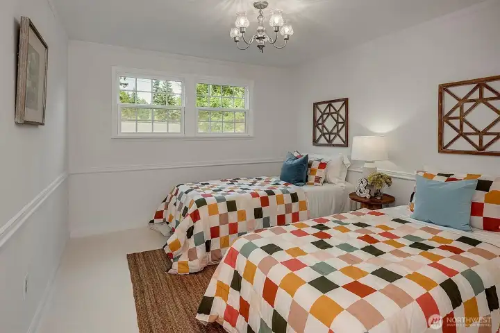 Oversized rooms that easily accommodate king-sized beds.
