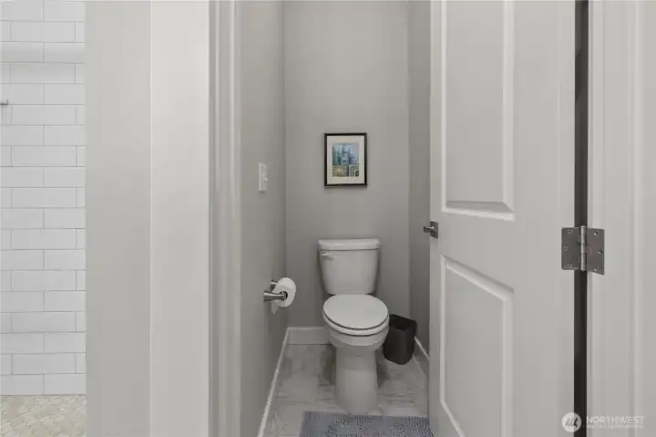 Private Toilet Room – Separate toilet area within the primary bath provides extra comfort and privacy.
