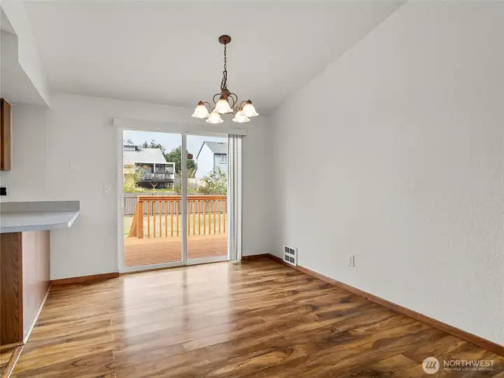 Dining space right off the kitchen and living room