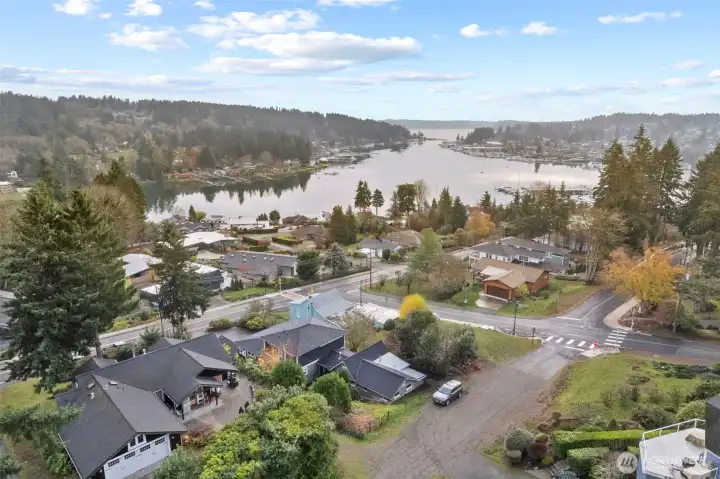 Main house built in 2000. Original 1945 house in the back.