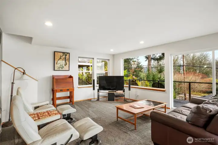 Northwest Traditional at its best.