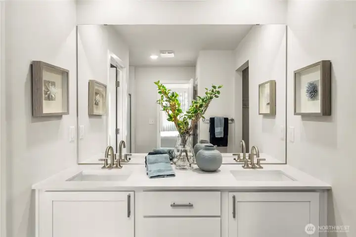 Disclaimer Secondary photos of same floor plan on different lot in different community: Photos are from another Christy, finishes, upgrades, and features may vary.