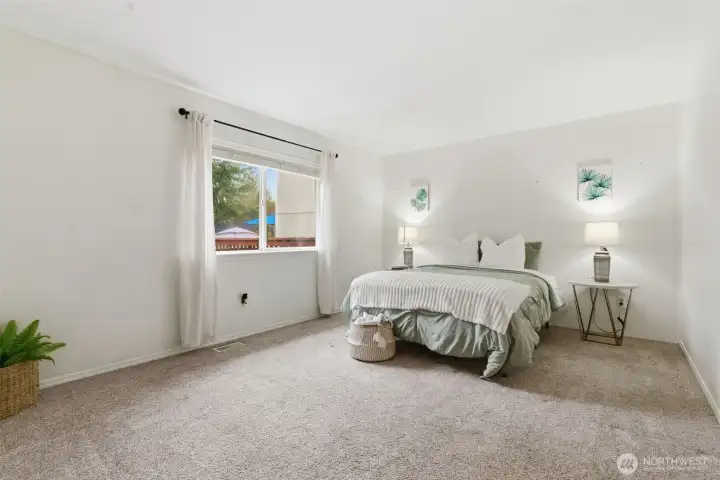 Huge Primary bedroom