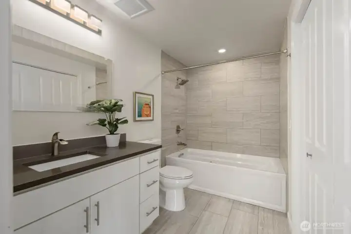 Primary bath with jetted tub.
