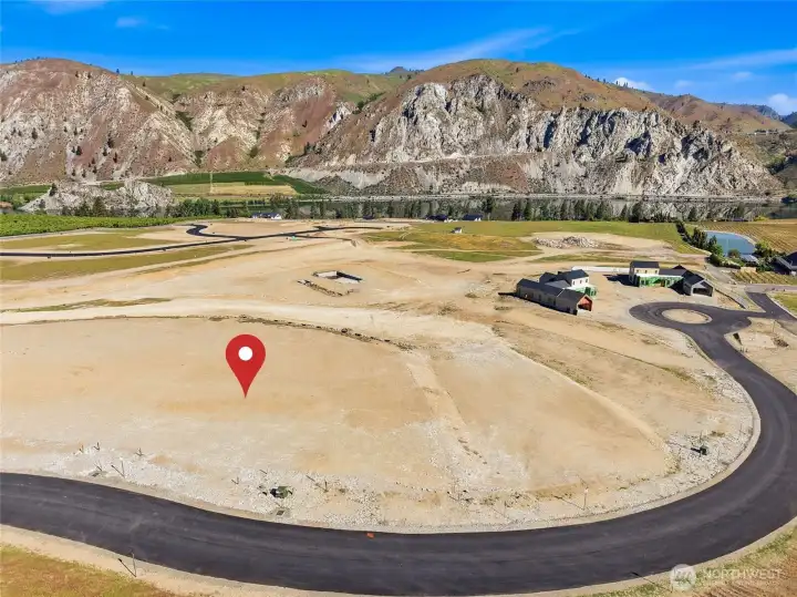 Lot 10 - South