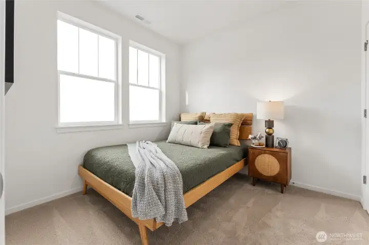 Bedroom downstairs. Bedroom downstairs.