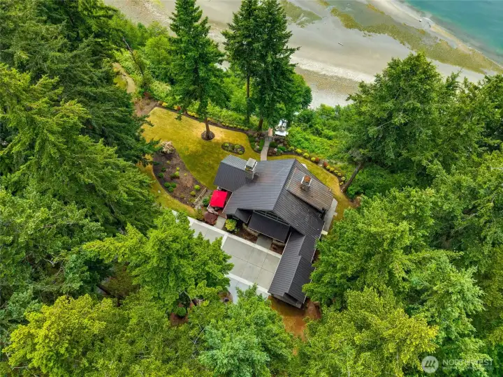 Arial view of property and beach with tideland rights!