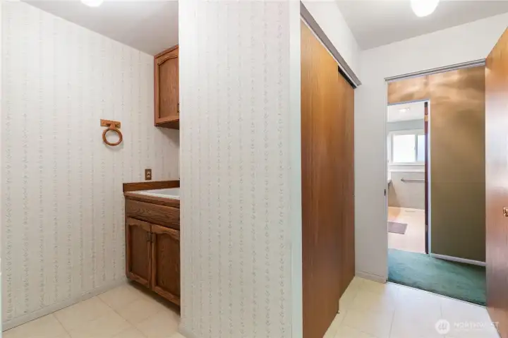 Utility Room with a sink