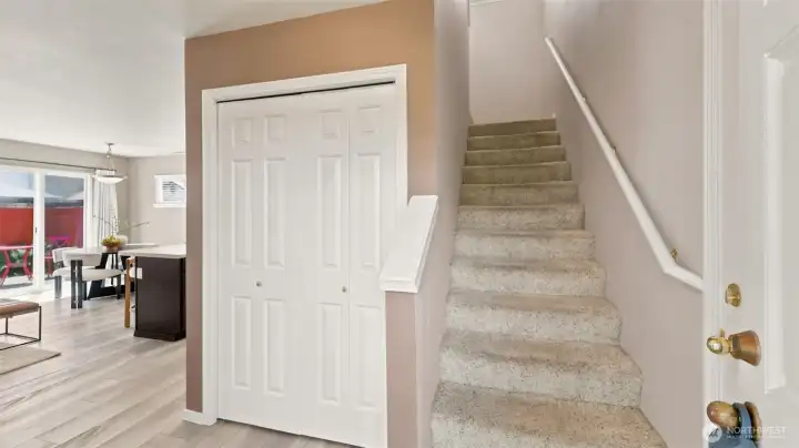 Spacious entry welcomes you with natural light and a seamless flow into the main living areas Spacious entry welcomes you with natural light and a seamless flow into the main living areas