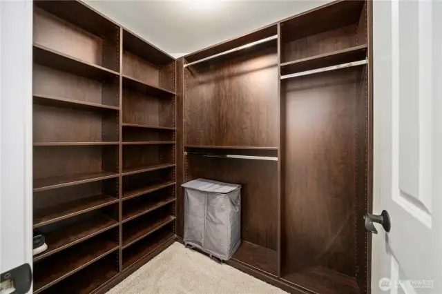 Custom closet
