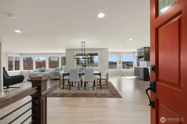 Light enters the home from all angles