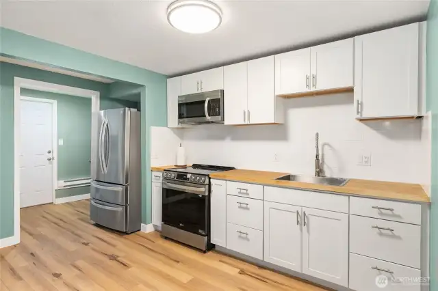 Lower Kitchen