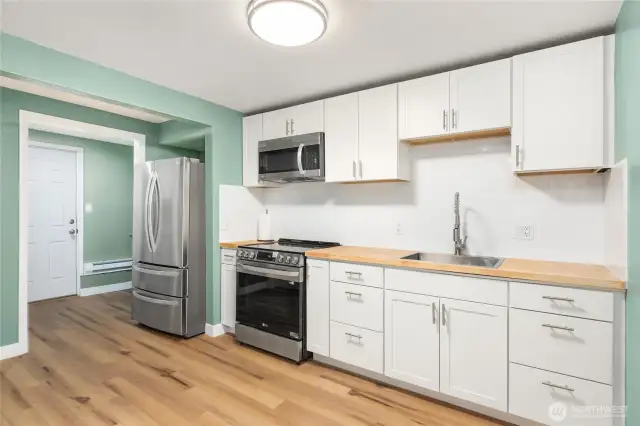 Lower Kitchen