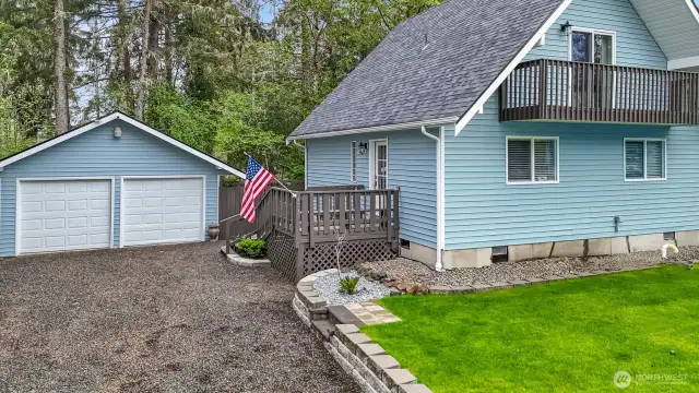 Everything is done: the home is turn-key ready.
