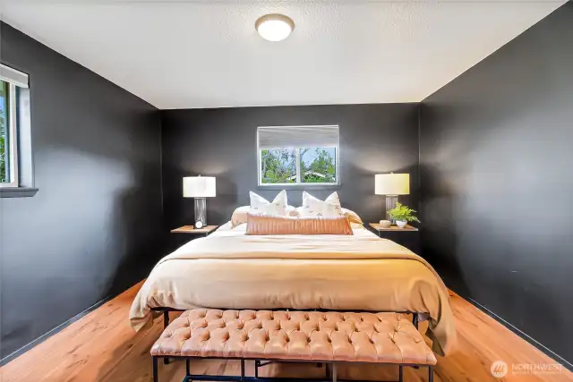 Great size & tons of natural light.