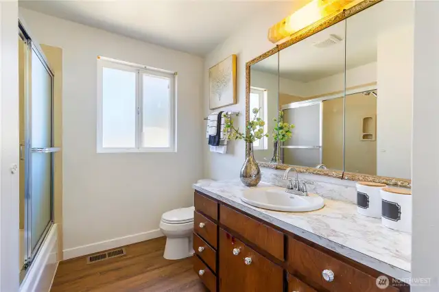 Full Bathroom