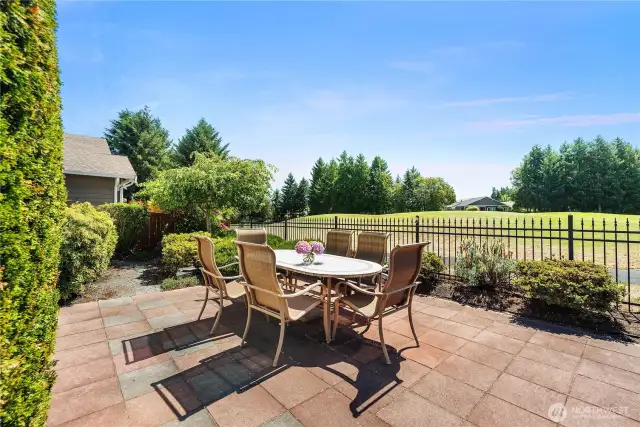 Large patio overlooking the golf course.
